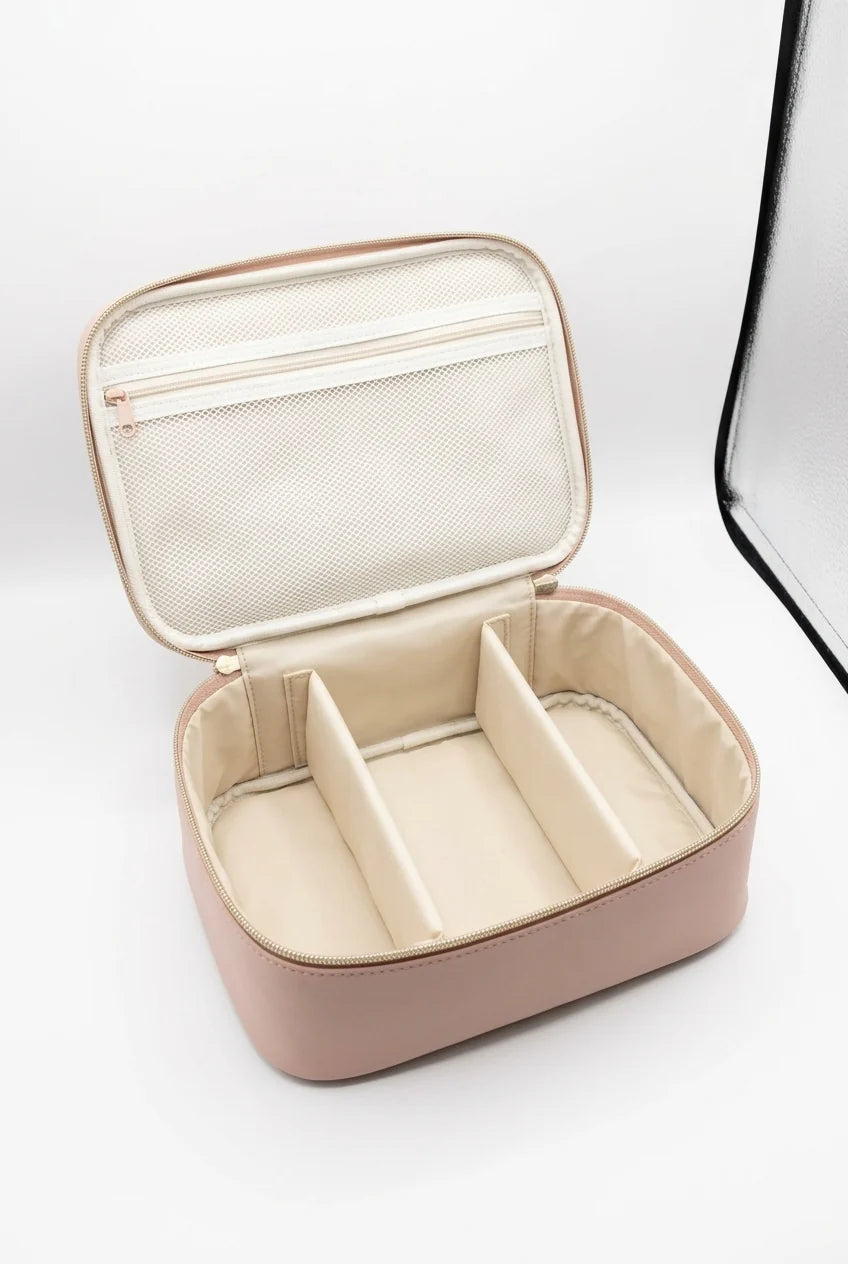 Fozza Case - interior abierto con compartimentos